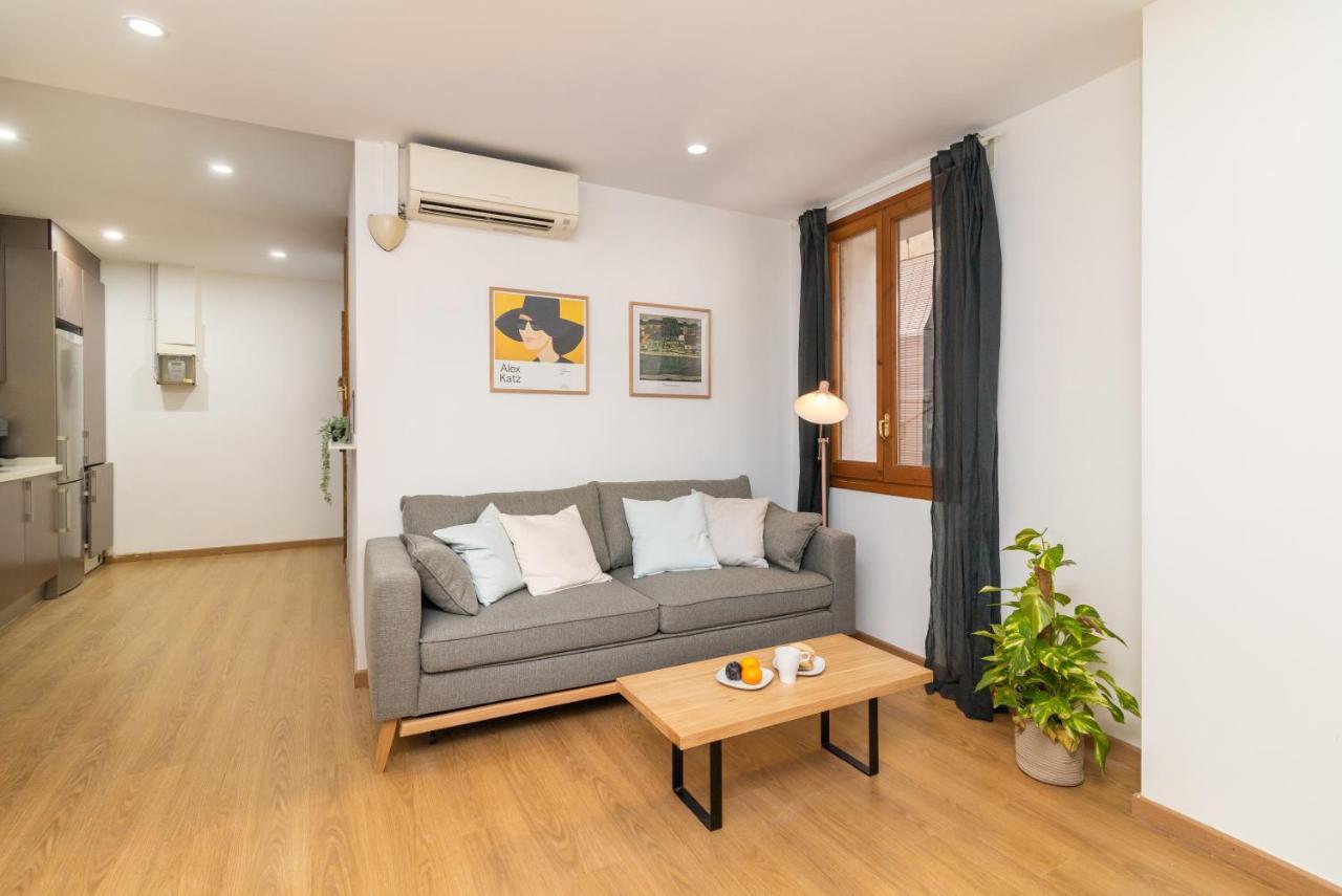 ברצלונה El Born Design Apartments מראה חיצוני תמונה