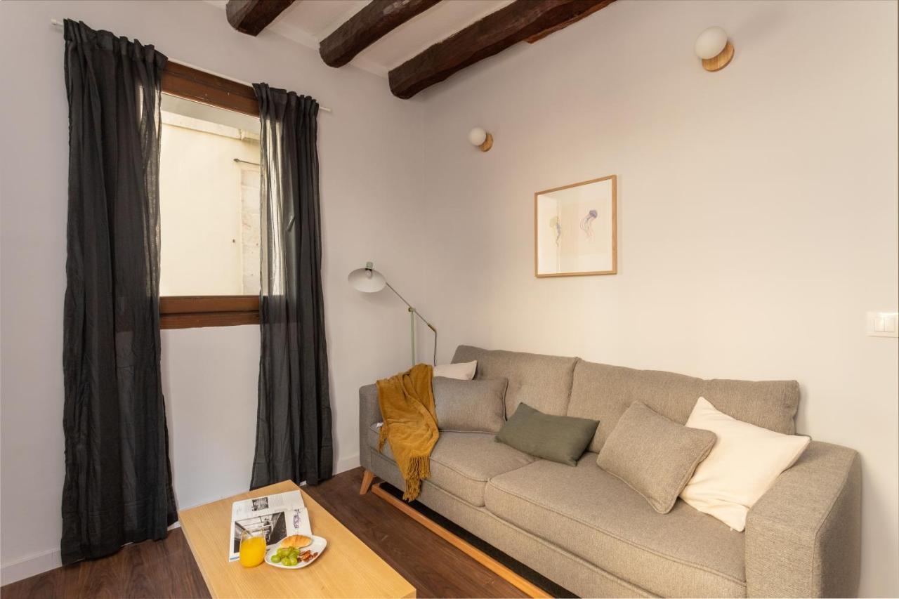 ברצלונה El Born Design Apartments מראה חיצוני תמונה
